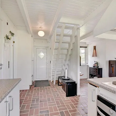 بيت للعطل Three-bedroom Holiday In Blåvand